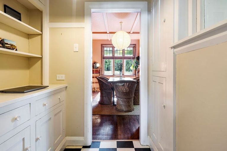 Photo of property in 47 Wallace Place, Westown, New Plymouth, 4310