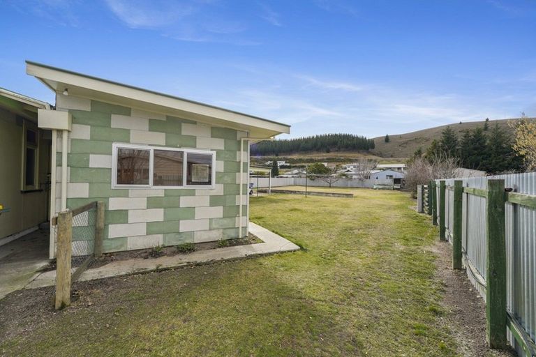 Photo of property in 106 Hazlett Street, Clyde, 9330