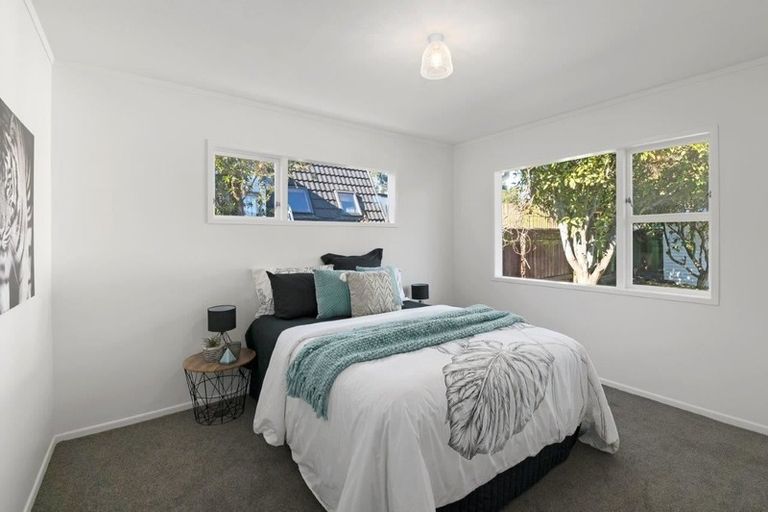 Photo of property in 17 Park Avenue, Waikanae, 5036