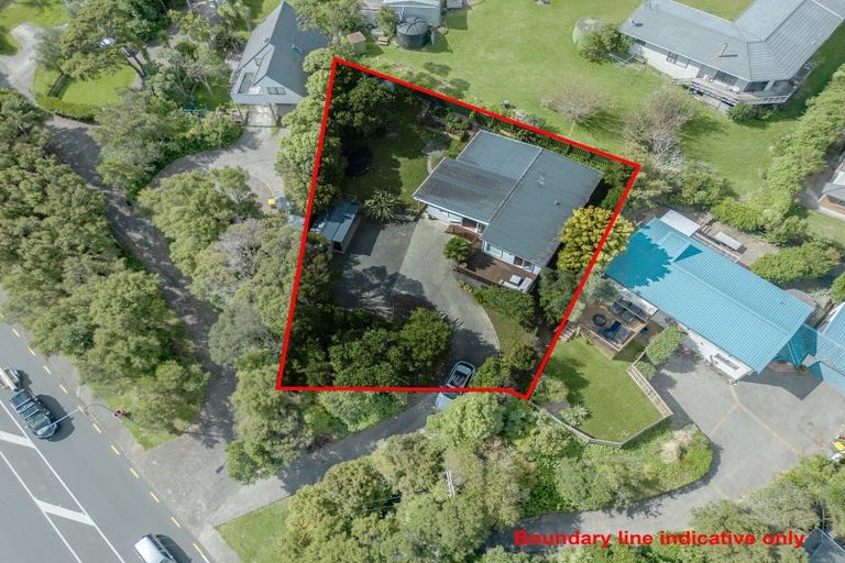 Photo of property in 326 Whangaparaoa Road, Stanmore Bay, Whangaparaoa, 0932