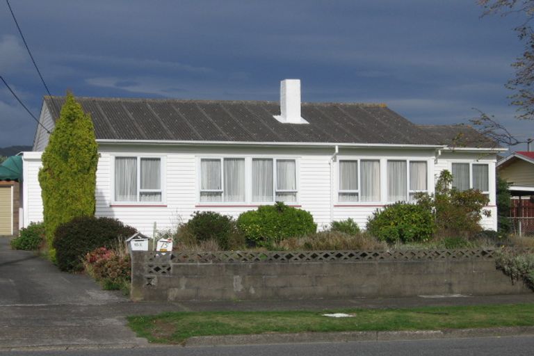 Photo of property in 2/15 Burcham Street, Taita, Lower Hutt, 5011