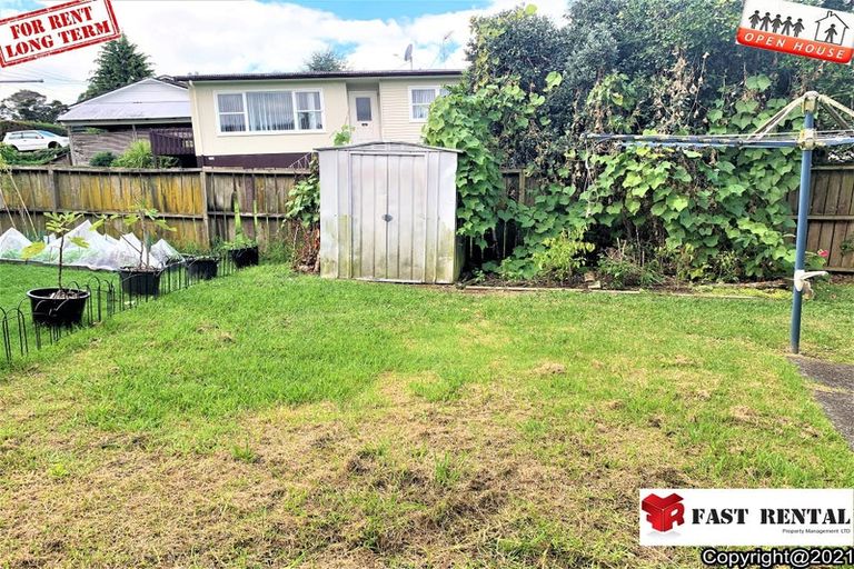 Photo of property in 2/46 Tree View Avenue, Glenfield, Auckland, 0629
