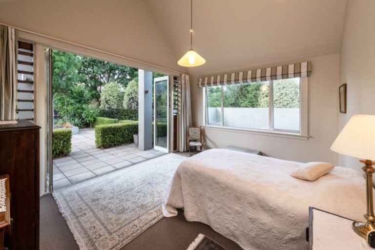 Photo of property in 11 Kelliher Drive, Wanaka, 9305