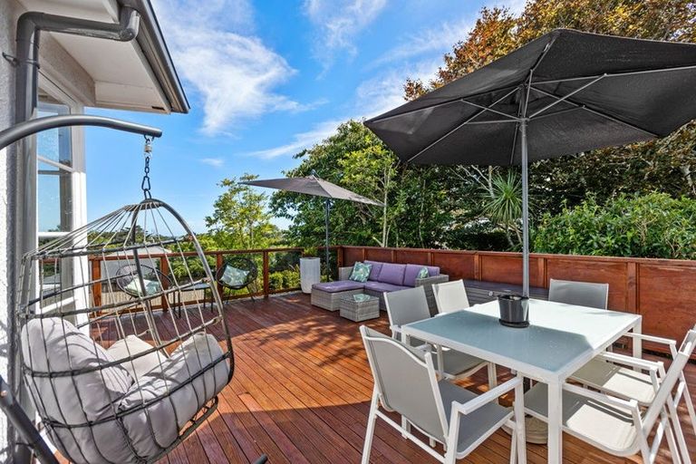 Photo of property in 174 Seaview Road, Westown, New Plymouth, 4310