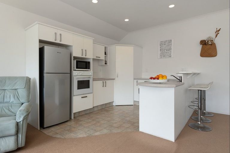 Photo of property in Seacrest, 27/200 Papamoa Beach Road, Papamoa Beach, Papamoa, 3118