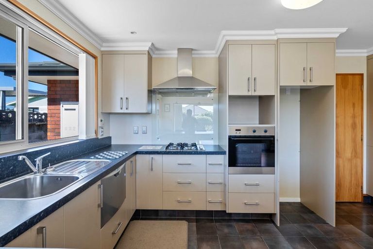 Photo of property in 115 Kitchener Street, Gore, 9710