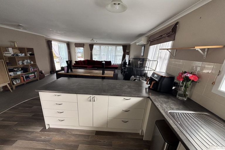 Photo of property in 11 Puriri Place, Tokoroa, 3420