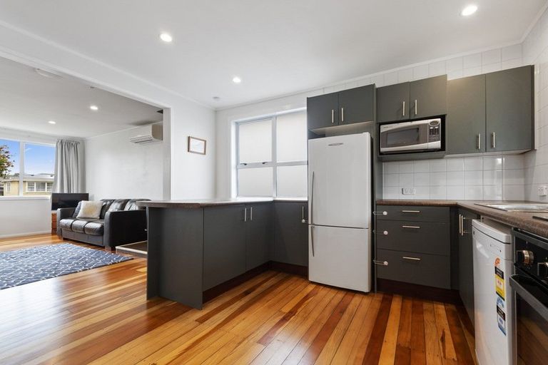 Photo of property in 18 Brightwell Street, Papakura, 2110