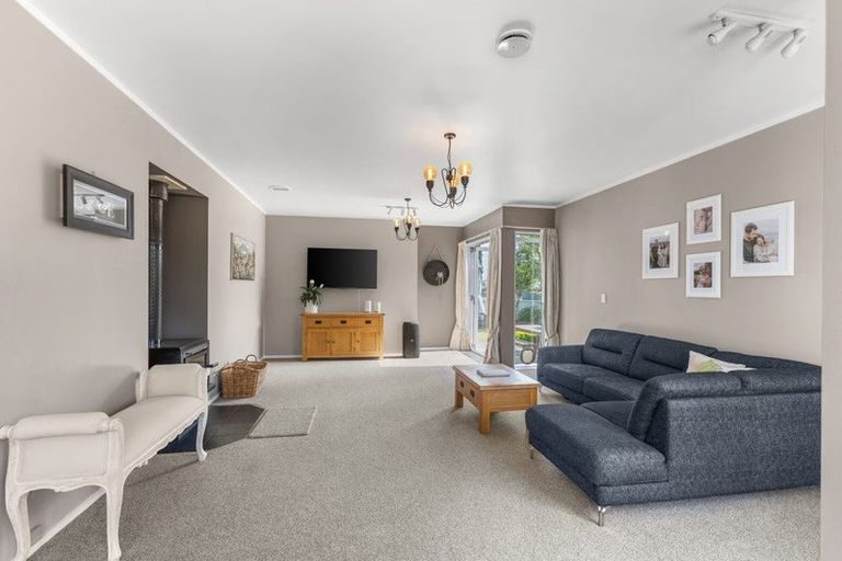 Photo of property in 22 Queen Street, Westport, 7825