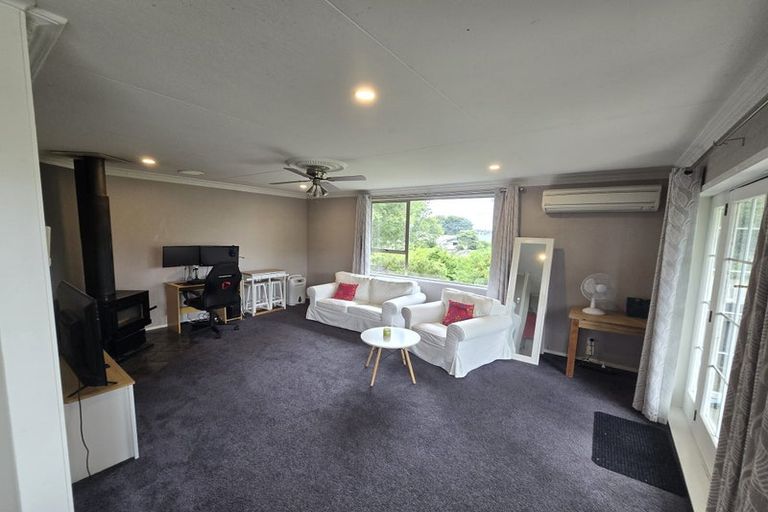 Photo of property in 11 Dale Crescent, East Gore, Gore, 9710