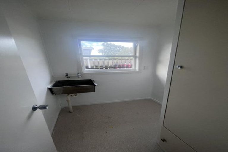 Photo of property in 55 Oregon Drive, Maoribank, Upper Hutt, 5018