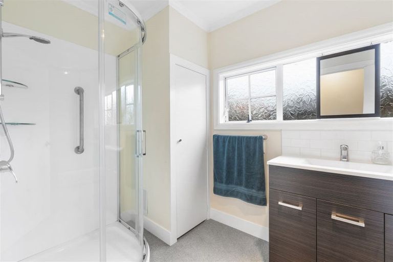 Photo of property in 14 Montgomery Street, Levin, 5510