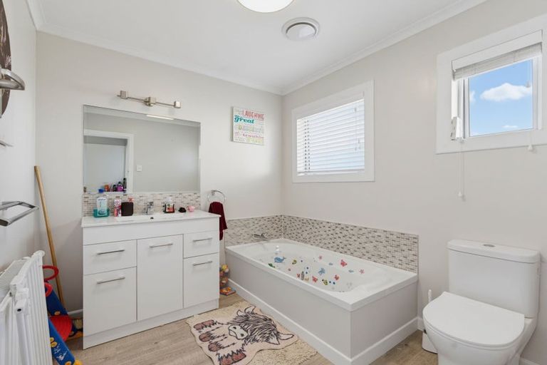 Photo of property in 6 Birch Lane, Gore, 9710