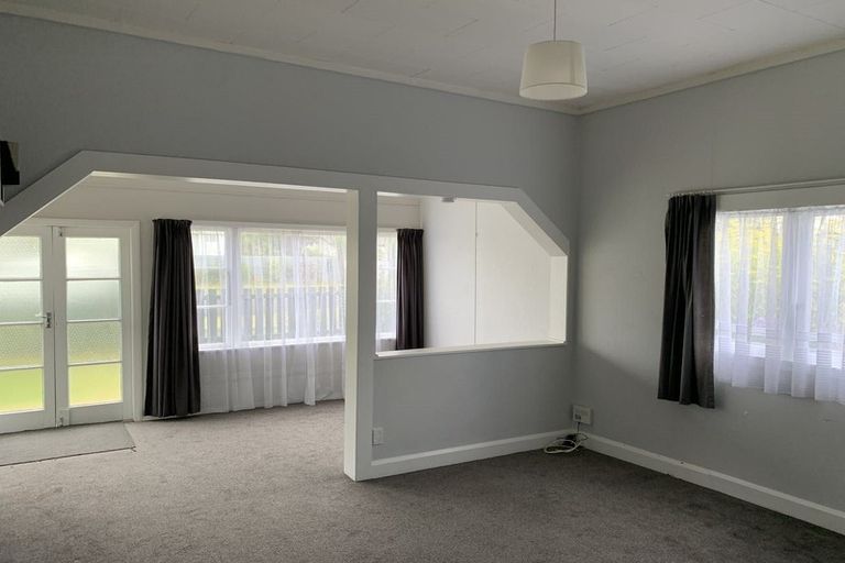 Photo of property in 11 Matai Street, Castlecliff, Whanganui, 4501