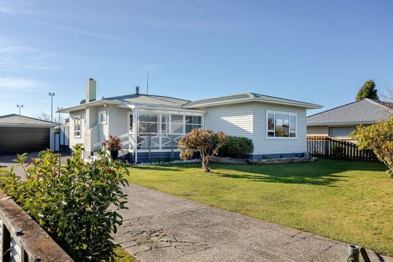 Photo of property in 41 Trafalgar Street, Dannevirke, 4930