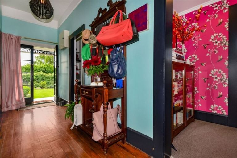 Photo of property in 12 Tyrone Street, Belfast, Christchurch, 8051