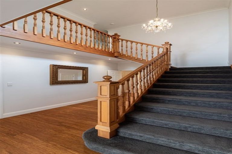 Photo of property in 134i Rangatira Road, Beach Haven, Auckland, 0626