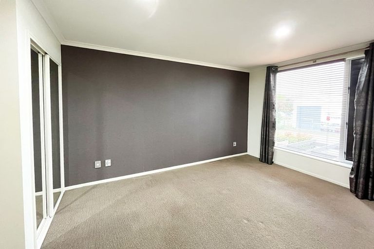 Photo of property in 9x Clearwater Cove, West Harbour, Auckland, 0618