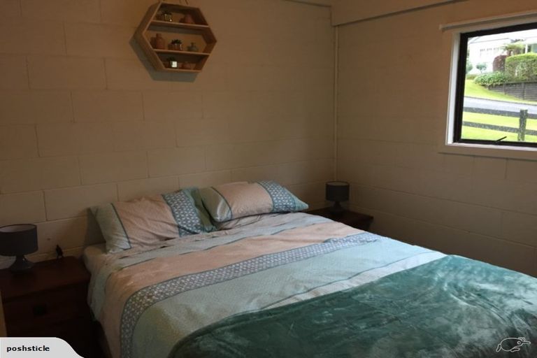 Photo of property in 2 Branch Road, Lake Okareka, Rotorua, 3076