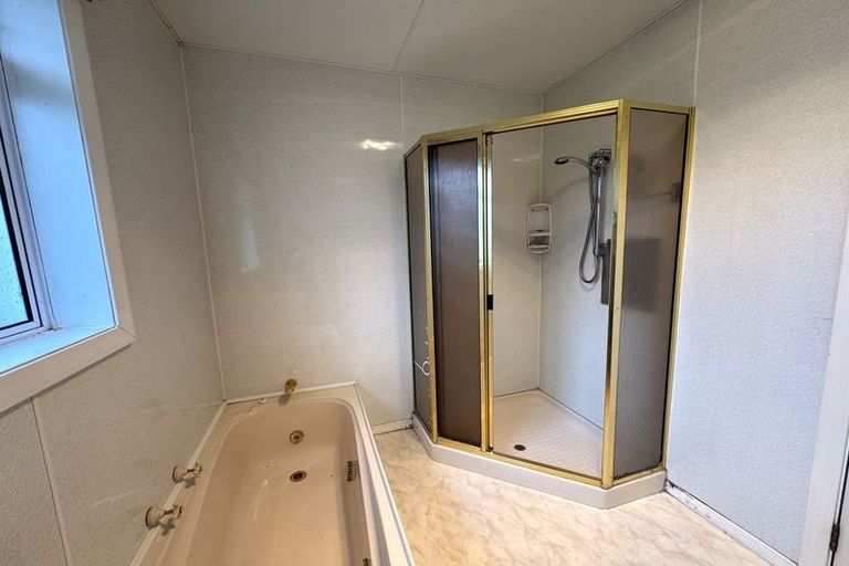 Photo of property in 20 Christie Street, Balclutha, 9230