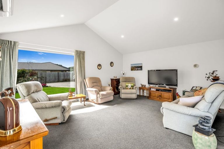 Photo of property in 9 Minerva Crescent, Woodend, 7610