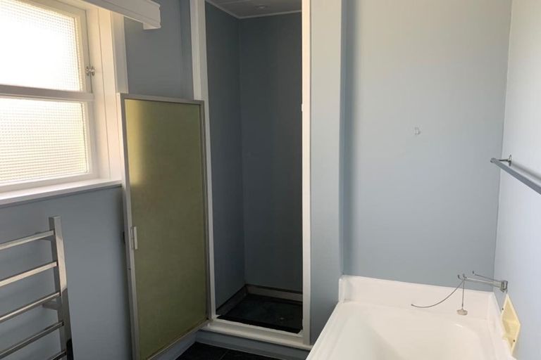 Photo of property in 18 Tarawa Street, Paekakariki, 5034