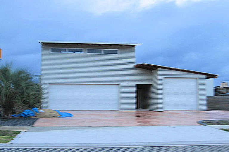 Photo of property in 41 Taumata Road, Omaha, 0986