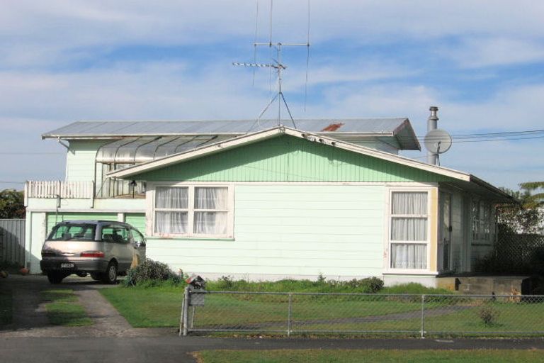 Photo of property in 41 Cecil Street, St Andrews, Hamilton, 3200