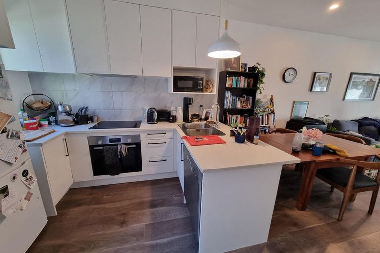 Photo of property in 81 Morihana Close, Glen Eden, Auckland, 0602