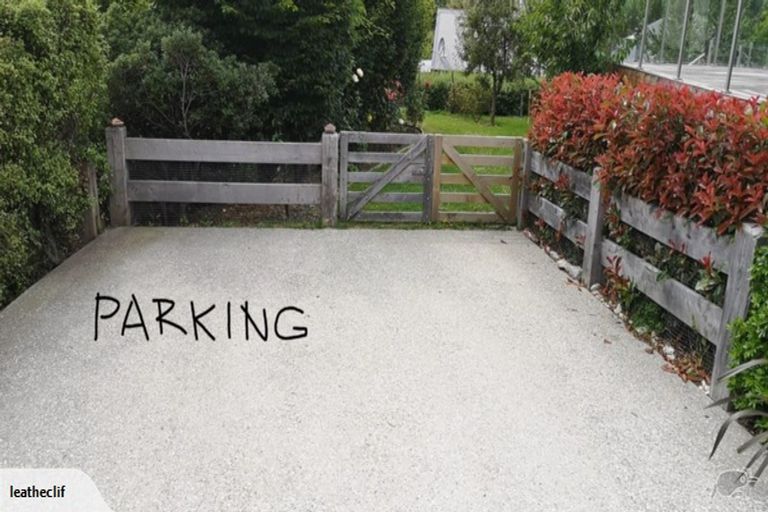 Photo of property in 2 Lindmore Lane, Lower Shotover, Queenstown, 9371