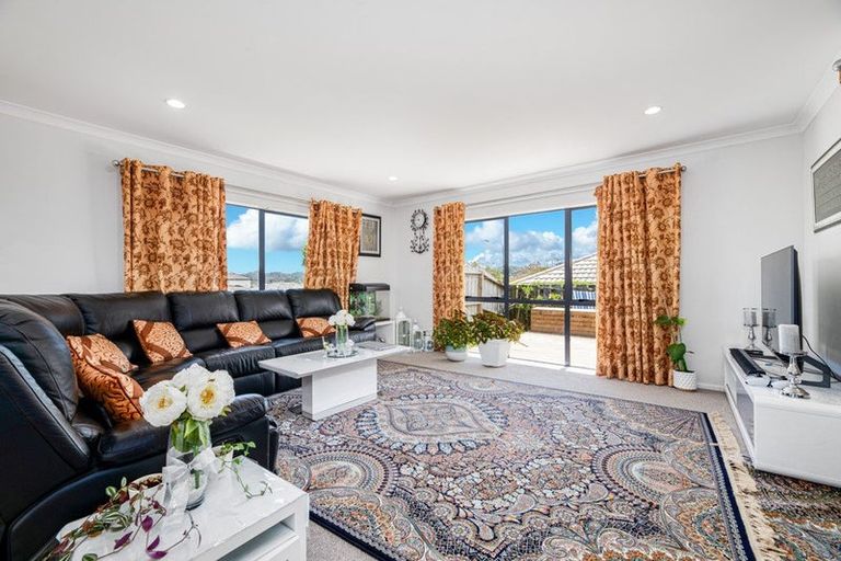 Photo of property in 22 Mili Way, Ranui, Auckland, 0612