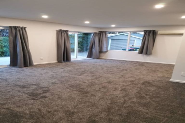 Photo of property in 58 Jennifer Street, Bryndwr, Christchurch, 8053