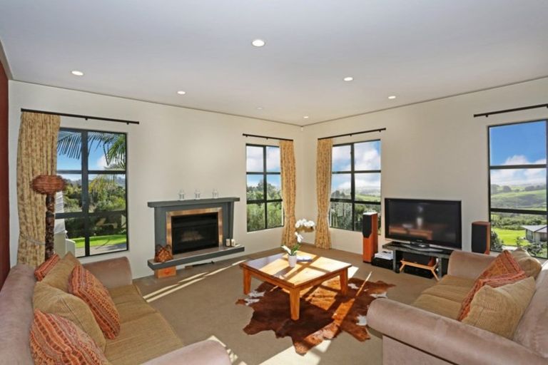 Photo of property in 498 Redoubt Road, Flat Bush, Auckland, 2019