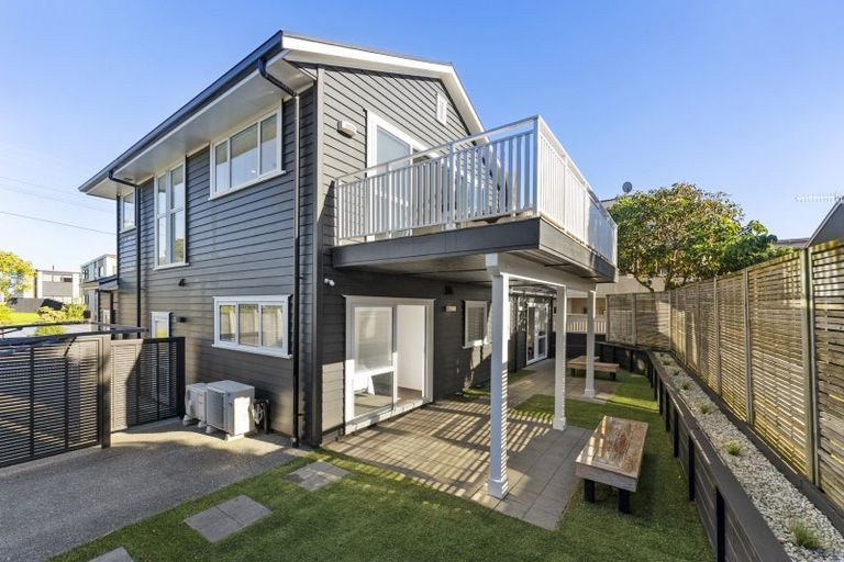 Photo of property in 379b Oceanbeach Road, Mount Maunganui, 3116
