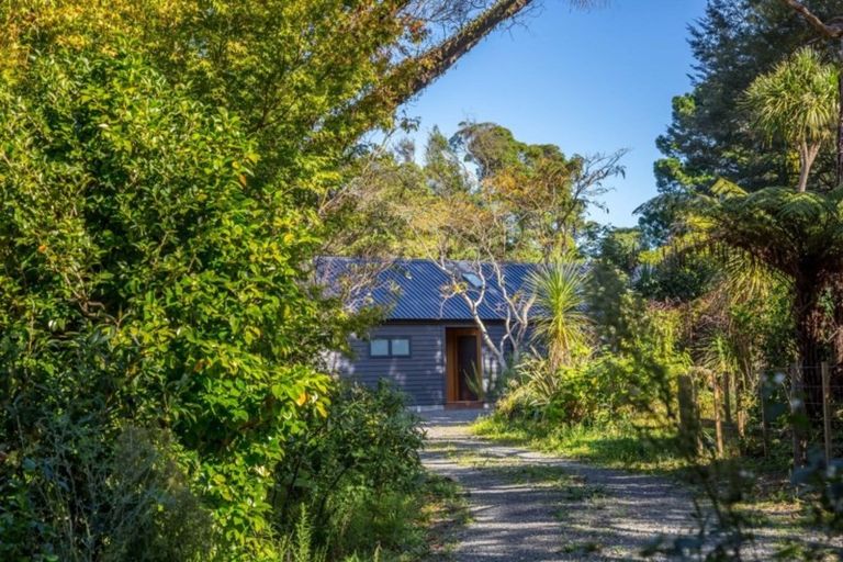 Photo of property in 5 Hart Street, Featherston, 5710