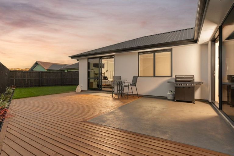 Photo of property in 11 Eastman Drive, Halswell, Christchurch, 8025