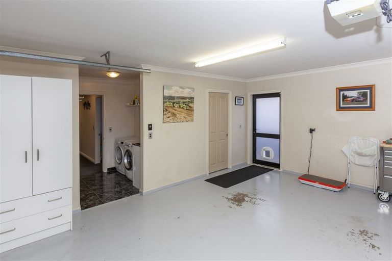 Photo of property in 4 Consort Close, Paraparaumu Beach, Paraparaumu, 5032