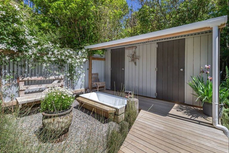 Photo of property in 803 Gladstone Road, Levin, 5571