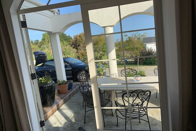 Photo of property in 6 Grace Street North, Sanson, 4817