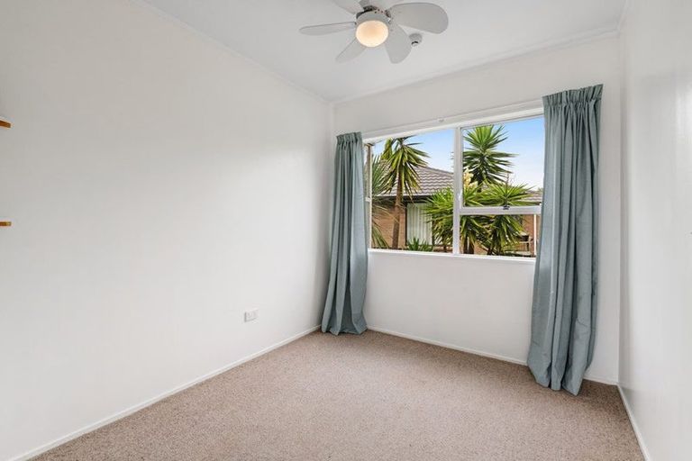 Photo of property in 129 Awaroa Road, Helensville, 0800