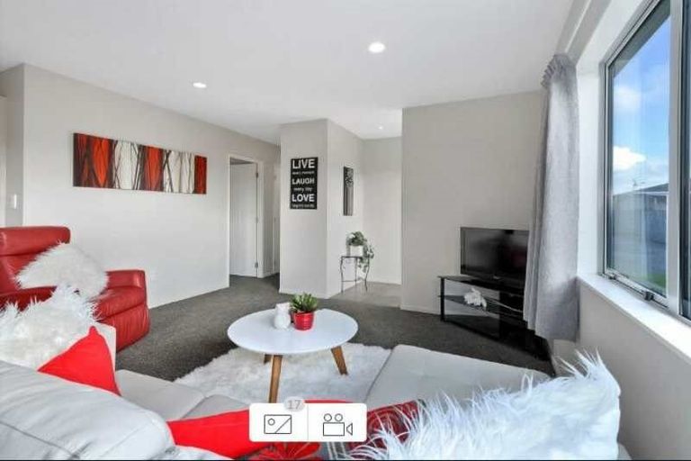 Photo of property in 102 Swanson Road, Henderson, Auckland, 0610
