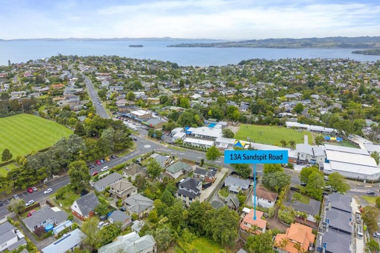 Photo of property in 2/13a Sandspit Road, Cockle Bay, Auckland, 2014