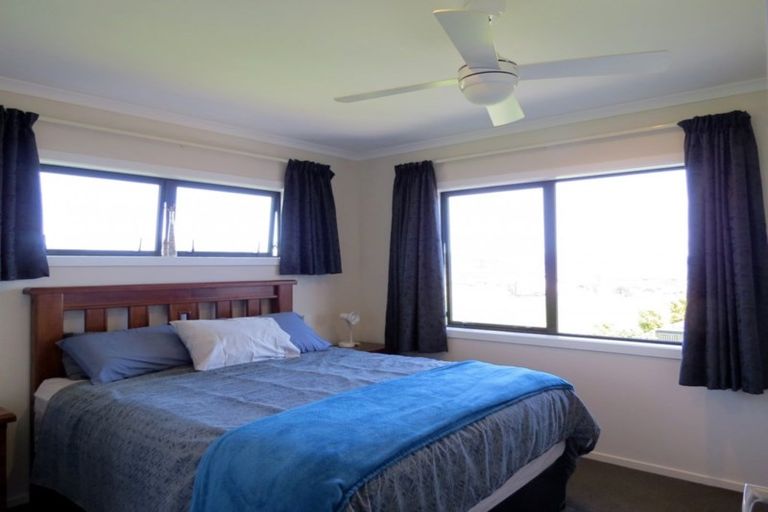 Photo of property in 4 Koromiko Drive, Coromandel, 3506