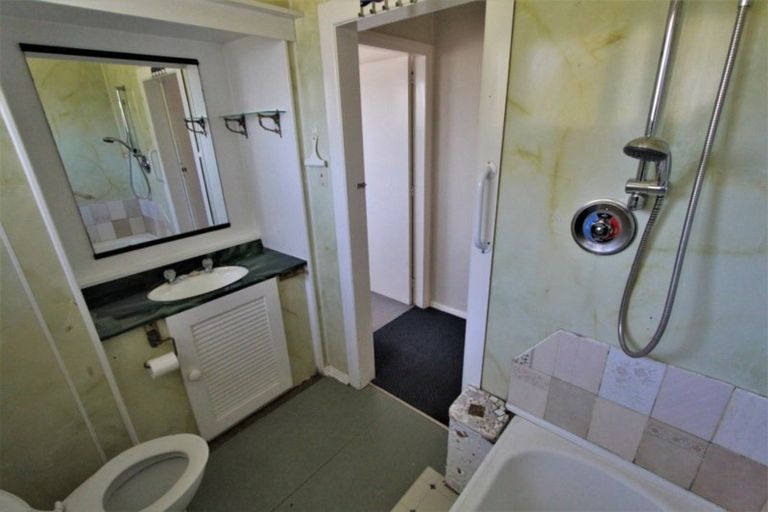 Photo of property in 6 Takahe Place, Tokoroa, 3420