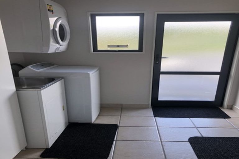 Photo of property in 49 Titri Road, Waihola, Outram, 9073