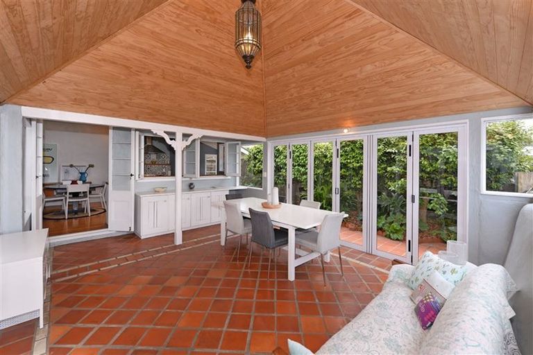 Photo of property in 125 Ellis Street, Brightwater, 7022