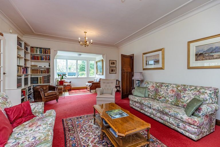 Photo of property in 32 Brassey Road, Saint Johns Hill, Whanganui, 4500