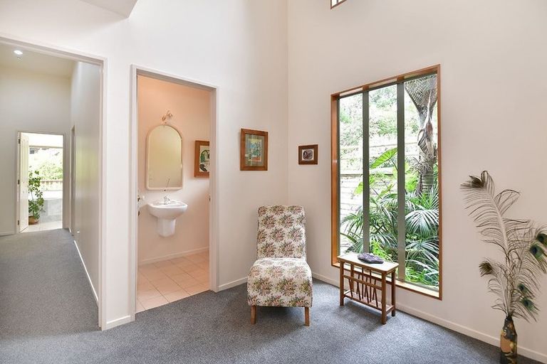 Photo of property in 70 Scott Road, Stanmore Bay, Whangaparaoa, 0932