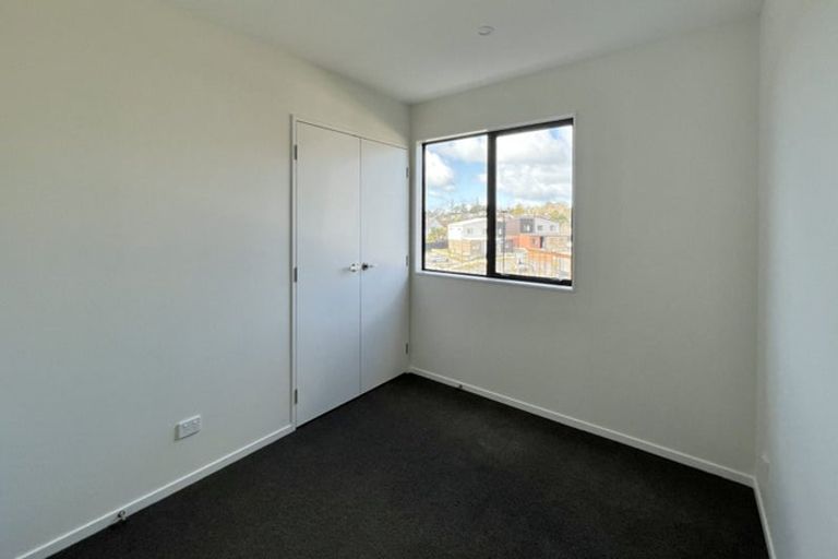 Photo of property in 5/60 Selo Street, Glen Eden, Auckland, 0602