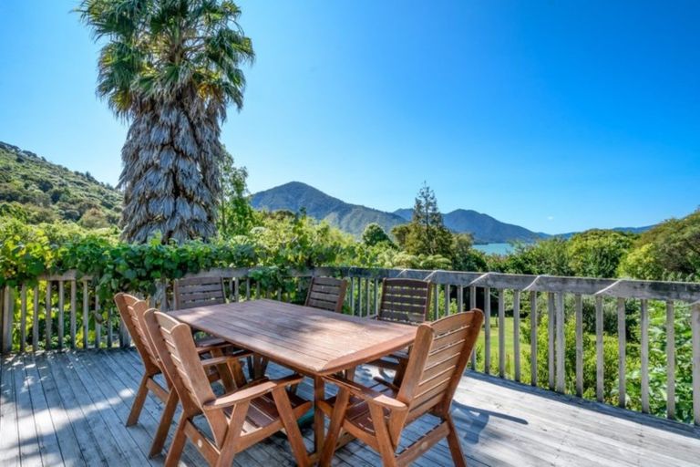 Photo of property in 236 Moetapu Bay Road, Moetapu Bay, Picton, 7282